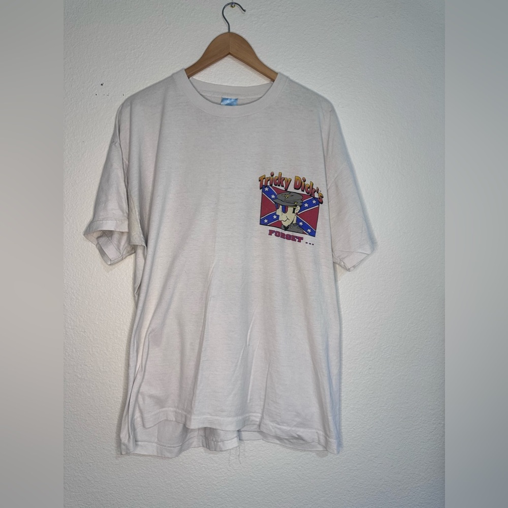 Vintage Tricky Dick’s tee 90’s